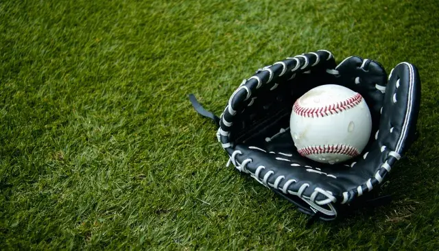 Mets' Carson Benge lays out for incredible catch vs Angels